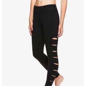 GAIAM X JESSICA BIEL CUTOUT ANKLE LEGGINS XSMALL
